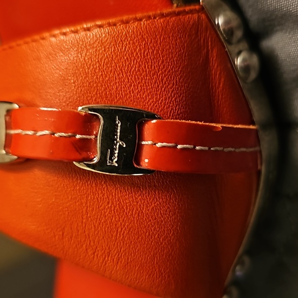 SALVATORE FERRAGAMO  WEDGE SANDALS *Certification paper included. - Picture 8 of 9